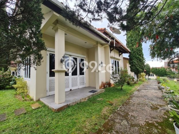 Rumah Siap Huni di Tawangmangu, Karanganyar, Luas 291m² LB 200m² Rumah Siap Huni di Tawangmangu, Karanganyar, Luas 291m² LB 200m²