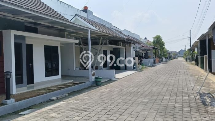 Disewakan Rumah Konsep Modern di Gentan Solo dengan 2 KT Disewakan Rumah Konsep Modern di Gentan Solo dengan 2 KT