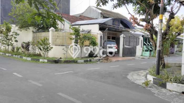 Lokasi strategis! Rumah siap huni disewakan di Solo Baru LB 160m2 Lokasi strategis! Rumah siap huni disewakan di Solo Baru LB 160m2