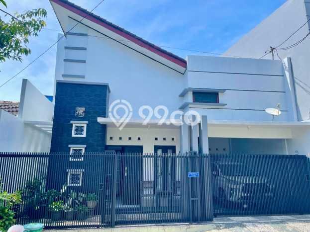 Rumah Bagus Siap Huni Di Jajar Luas 250m2 Aman Rumah Bagus Siap Huni Di Jajar Luas 250m2 Aman