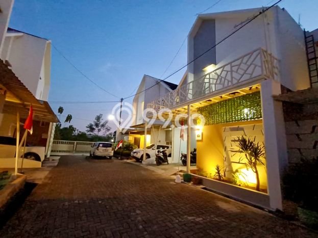 UNIT TERBATAS! Rumah area Gentan, 2 KM, LT 60m² LB 120m² UNIT TERBATAS! Rumah area Gentan, 2 KM, LT 60m² LB 120m²