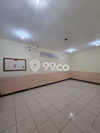 Komersial Komersial Disewakan di Manahan Solo Luas 419m2 Komersial Komersial Disewakan di Manahan Solo Luas 419m2