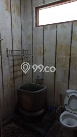 Dijual Rumah 3 KT di Laweyan, Solo - LT 371m2m² Dijual Rumah 3 KT di Laweyan, Solo - LT 371m2m²