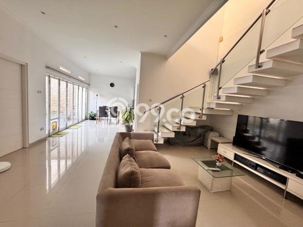 Dijual Rumah Premium dengan Fasilitas Sekitar Lengkap di Colomadu, Solo Dijual Rumah Premium dengan Fasilitas Sekitar Lengkap di Colomadu, Solo