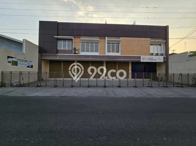 Ruko Disewa di Serengan, Solo, LT 302m2 / LB 420m2 Ruko Disewa di Serengan, Solo, LT 302m2 / LB 420m2
