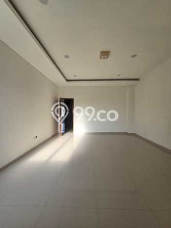 Ruko Disewa di Serengan, Solo, LT 302m2 / LB 420m2 Ruko Disewa di Serengan, Solo, LT 302m2 / LB 420m2