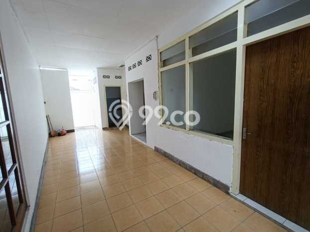 Siap Huni Rumah Mewah 5 Kamar di Laweyan Dekat ke Mana Saja Siap Huni Rumah Mewah 5 Kamar di Laweyan Dekat ke Mana Saja