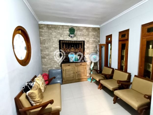 Jual Rumah Favorit Siap Huni LB 200m2 di Kartosuro, Solo Jual Rumah Favorit Siap Huni LB 200m2 di Kartosuro, Solo