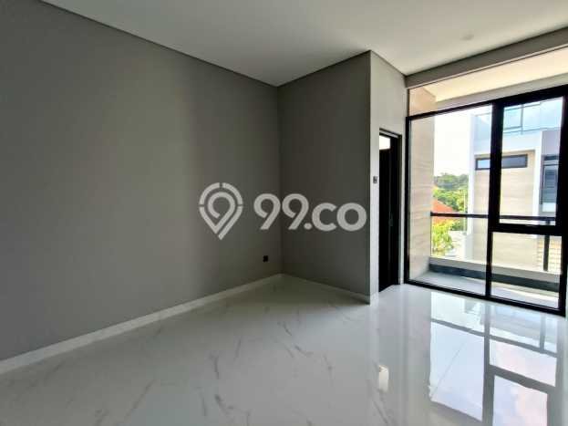 Rumah Eksklusif Siap Huni LT 125m2 di Colomadu, Solo Rumah Eksklusif Siap Huni LT 125m2 di Colomadu, Solo