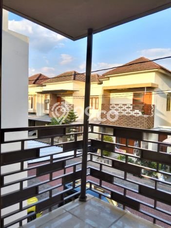 PRIME AREA! Rumah di Kartasura, 3 KM, Area Premium, Luas 105m2m² Bangunan 90m2m² PRIME AREA! Rumah di Kartasura, 3 KM, Area Premium, Luas 105m2m² Bangunan 90m2m²