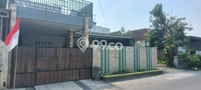 For Sale Rumah 6 Kamar Lokasi Ideal Nyaman dan Strategis di Sukoharjo For Sale Rumah 6 Kamar Lokasi Ideal Nyaman dan Strategis di Sukoharjo