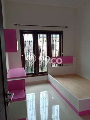 Lokasi strategis! Rumah siap huni dikontrakkan di Gentan LB 200m2 Lokasi strategis! Rumah siap huni dikontrakkan di Gentan LB 200m2