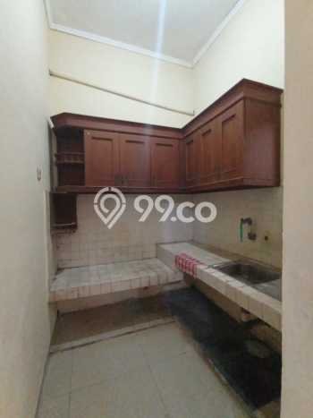 Lokasi strategis! Rumah siap huni disewakan di Colomadu LB 200m2 Lokasi strategis! Rumah siap huni disewakan di Colomadu LB 200m2