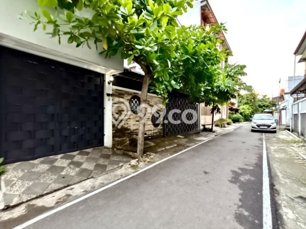 Jual Rumah Favorit Siap Huni LB 200m2 di Kartosuro, Solo Jual Rumah Favorit Siap Huni LB 200m2 di Kartosuro, Solo