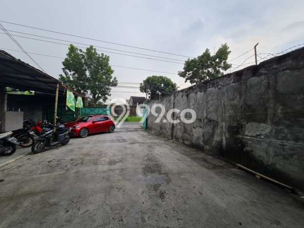 Gudang disewakan di Grogol Solo dengan luas bangunan 1274m2 Gudang disewakan di Grogol Solo dengan luas bangunan 1274m2