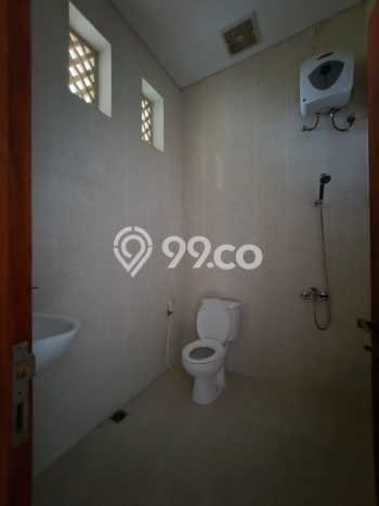 Dijual Rumah Premium dengan Fasilitas Sekitar Lengkap di Solo Baru, Solo Dijual Rumah Premium dengan Fasilitas Sekitar Lengkap di Solo Baru, Solo