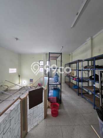 Untuk Disewa Ruko di Banjarsari Solo LT 50m2, LB 80m2 Untuk Disewa Ruko di Banjarsari Solo LT 50m2, LB 80m2