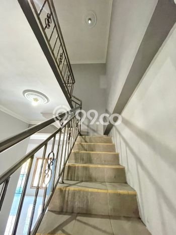 Unit Ruko Dijual di Delanggu Klaten 240m2 Unit Ruko Dijual di Delanggu Klaten 240m2