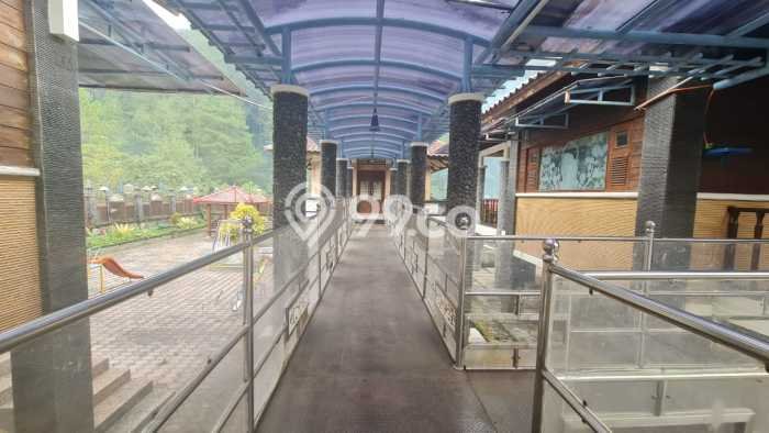 AREA PREMIUM! Vila Kawasan Tawangmangu, Dimensi 1555m2m², View Menarik sekitar AREA PREMIUM! Vila Kawasan Tawangmangu, Dimensi 1555m2m², View Menarik sekitar