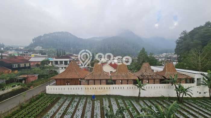 AREA PREMIUM! Vila Kawasan Tawangmangu, Dimensi 1555m2m², View Menarik sekitar AREA PREMIUM! Vila Kawasan Tawangmangu, Dimensi 1555m2m², View Menarik sekitar