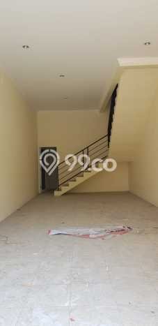 Ruko Area Bisnis di , Luas 97m2m², Jalan Raya Ruko Area Bisnis di , Luas 97m2m², Jalan Raya