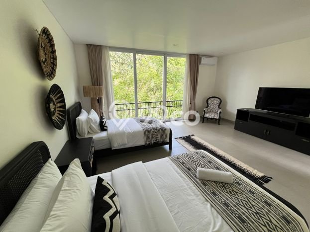 FOR SALE! Vila di , Luas 2340m2m², Lokasi Strategis FOR SALE! Vila di , Luas 2340m2m², Lokasi Strategis
