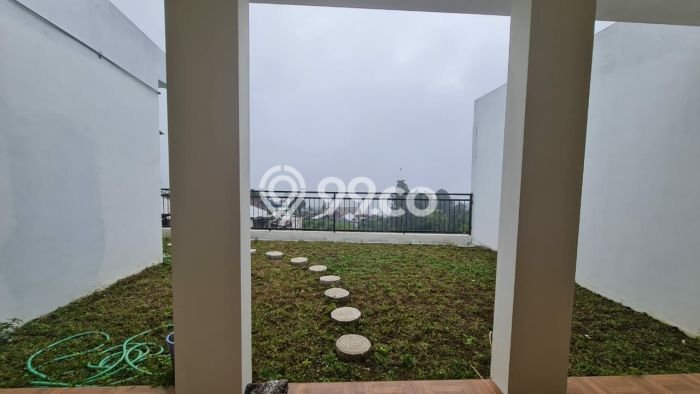 Hunian Cantik Modern Lb 300m2 di Tawangmangu, Karanganyar Hunian Cantik Modern Lb 300m2 di Tawangmangu, Karanganyar