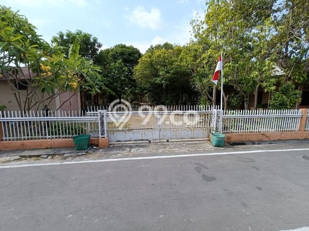 Tanah Kavling di Laweyan Dijual dengan Luas 340m2 Tanah Kavling di Laweyan Dijual dengan Luas 340m2