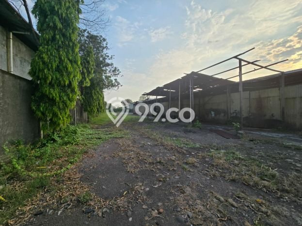 Tanah di Karanganyar, Solo Luas 3190m2 Dijual Segera Tanah di Karanganyar, Solo Luas 3190m2 Dijual Segera