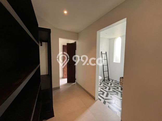 FOR SALE! Vila di , Luas 2340m2m², Lokasi Strategis FOR SALE! Vila di , Luas 2340m2m², Lokasi Strategis