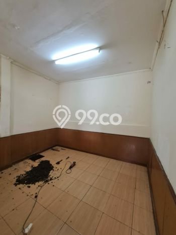 HARGA SPESIAL! Rumah kawasan Banjarsari, Dekat Pusat Kota, 0 KT, Luas 445m² LB 350m² HARGA SPESIAL! Rumah kawasan Banjarsari, Dekat Pusat Kota, 0 KT, Luas 445m² LB 350m²