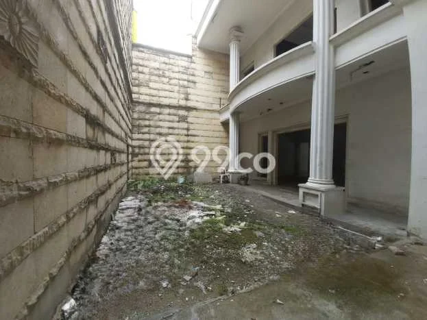 Rumah Luxury Modern Siap Huni di Penumping Surakarta Rumah Luxury Modern Siap Huni di Penumping Surakarta