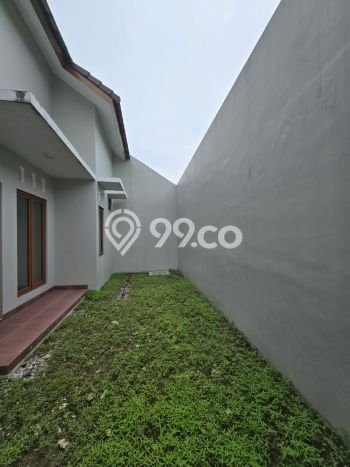 Rumah Strategis Modern Lb 90m2 di Solo Baru, Solo Rumah Strategis Modern Lb 90m2 di Solo Baru, Solo