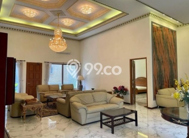 Rumah Luxury Modern Tanpa Renovasi di penumping Surakarta Rumah Luxury Modern Tanpa Renovasi di penumping Surakarta