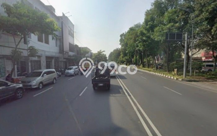 Ruko Dijual di Laweyan LT 899m2, LB 570m2 Solusi Investasi Cerdas Ruko Dijual di Laweyan LT 899m2, LB 570m2 Solusi Investasi Cerdas
