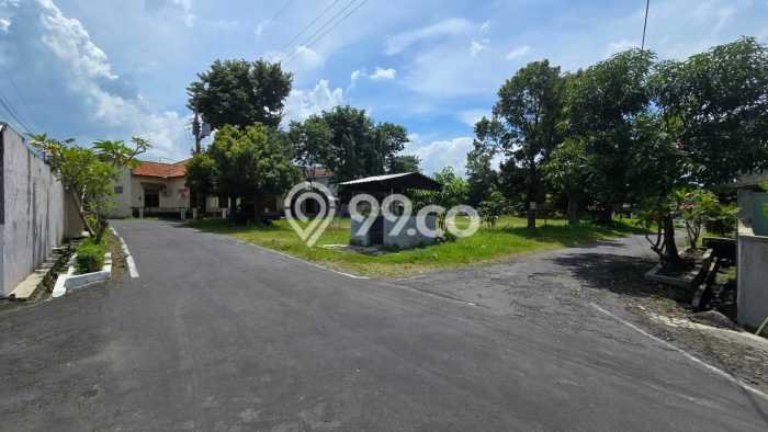 Tanah Kosong Dijual di Solo dengan Area 2323m2 Tanah Kosong Dijual di Solo dengan Area 2323m2