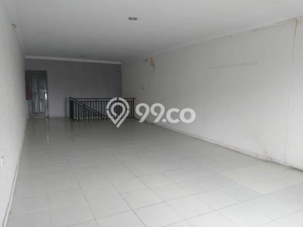 Untuk Disewa Ruko di Banjarsari Solo LT 108m2, LB 240m2 Untuk Disewa Ruko di Banjarsari Solo LT 108m2, LB 240m2