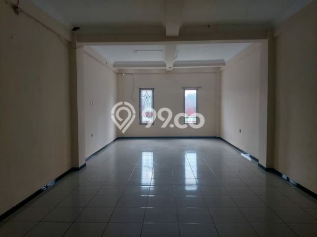 Untuk Disewa Ruko di Banjarsari Solo LT 108m2, LB 240m2 Untuk Disewa Ruko di Banjarsari Solo LT 108m2, LB 240m2