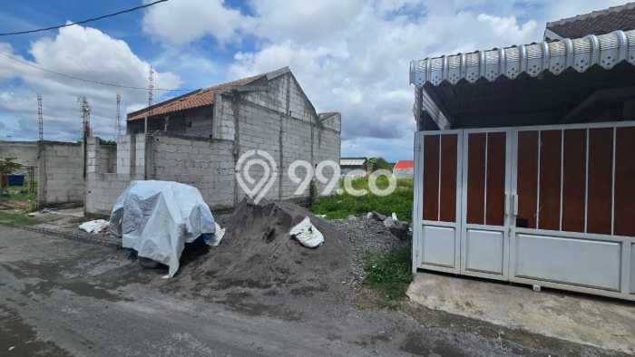 Tanah Komersial Dijual di Gentan Solo 60m2 Tanah Komersial Dijual di Gentan Solo 60m2