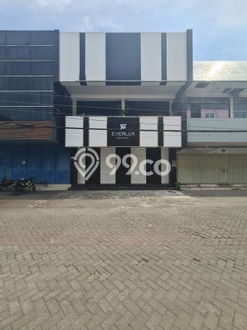 Unit Ruko Dijual di Solo Baru Solo Luas Bangunan 200m2 Unit Ruko Dijual di Solo Baru Solo Luas Bangunan 200m2