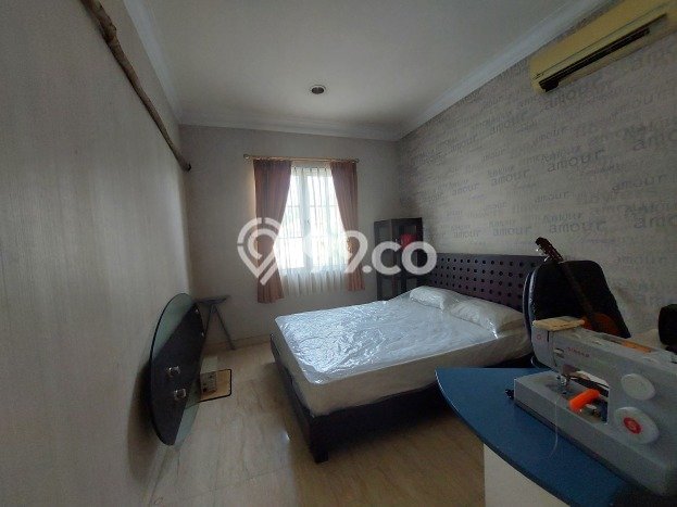 Ready to Use! Premium House LT 375m2 Desain Elegan di Kota Wisata Ready to Use! Premium House LT 375m2 Desain Elegan di Kota Wisata