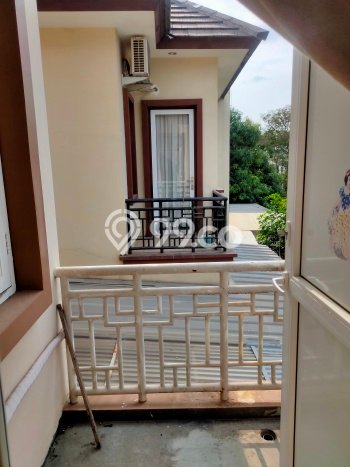 Rumah Modern 3 Kamar LT 120m2 di Kota Wisata Rumah Modern 3 Kamar LT 120m2 di Kota Wisata