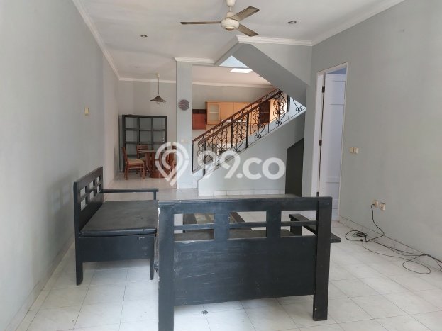 Rumah Minimalis 3 KT LT 119m2 di Legenda Wisata Rumah Minimalis 3 KT LT 119m2 di Legenda Wisata