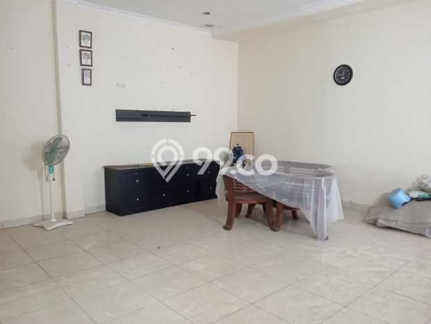SEGERA MILIKI! Rumah di Kota Wisata, Bogor, LT 165m² Bangunan 250m² SEGERA MILIKI! Rumah di Kota Wisata, Bogor, LT 165m² Bangunan 250m²