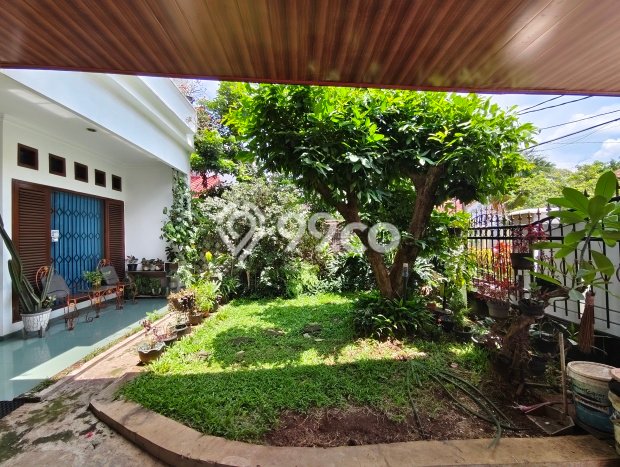For Sale! Luxury House LT 320m2 Desain Modern di Cibubur For Sale! Luxury House LT 320m2 Desain Modern di Cibubur