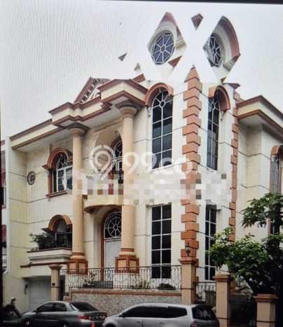 Siap Huni Rumah Mewah 9 Kamar di Kelapa Gading Dekat ke Mana Pun Siap Huni Rumah Mewah 9 Kamar di Kelapa Gading Dekat ke Mana Pun