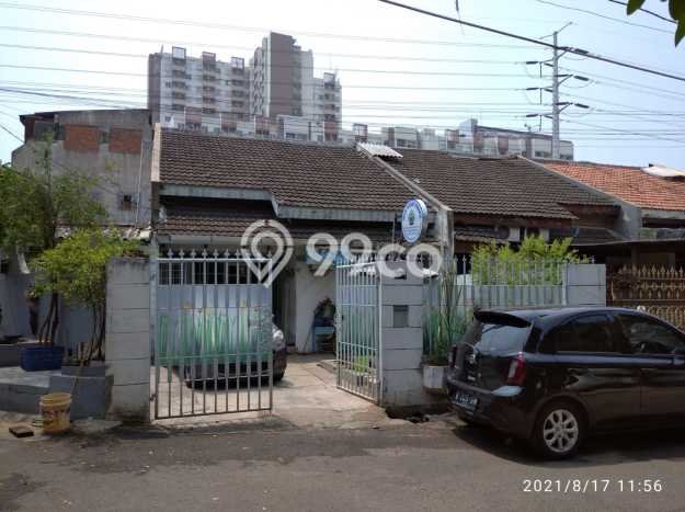 Siap Huni Hunian Elit 3 Kamar di Kebon Jeruk Dekat ke Mana Pun Siap Huni Hunian Elit 3 Kamar di Kebon Jeruk Dekat ke Mana Pun