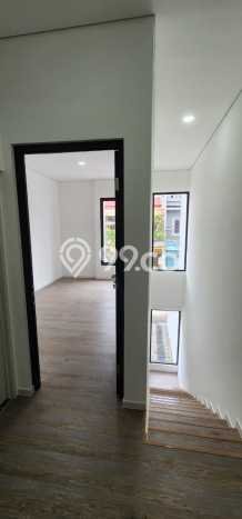 Dijual Rumah Minimalis Bagus Punya 3 KT di Kelapa Gading Jakarta Utara SHM Dijual Rumah Minimalis Bagus Punya 3 KT di Kelapa Gading Jakarta Utara SHM