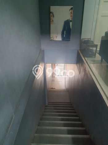 Unit Ruko Dijual di Jakarta Pusat LT 75m2 & LB 216m2 Unit Ruko Dijual di Jakarta Pusat LT 75m2 & LB 216m2
