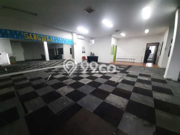 LOKASI STRATEGIS! Ruko Kawasan , Luas 2000m2m², Pusat Bisnis LOKASI STRATEGIS! Ruko Kawasan , Luas 2000m2m², Pusat Bisnis